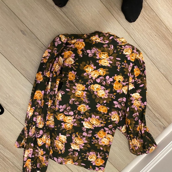 Anthropologie floral puff sleeve top - Picture 5 of 5